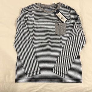 Boys Vineyard Vines Edgartown long sleeve pocket tee in size 7